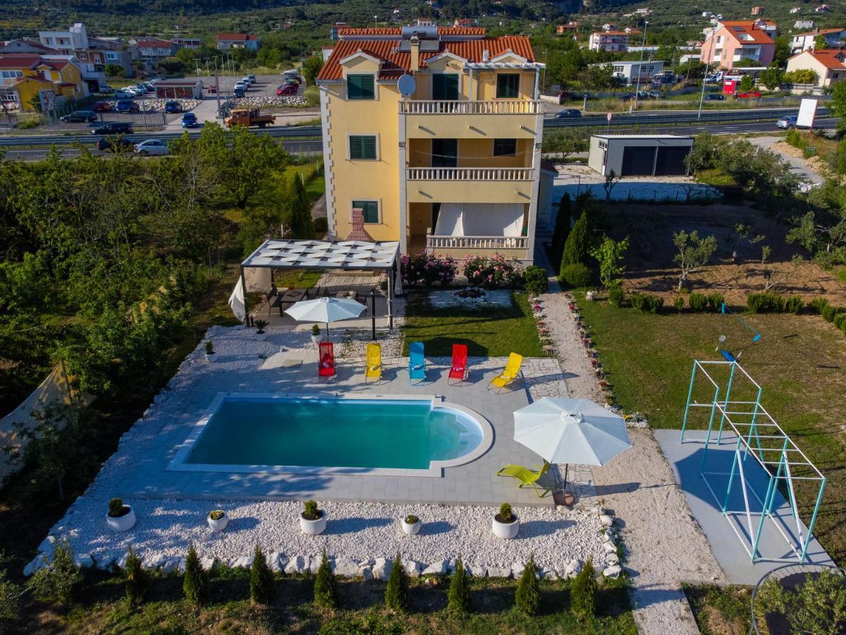 Apartments Maris Kastela Exterior photo
